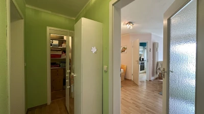 EingangsbereichmitAbstellraum