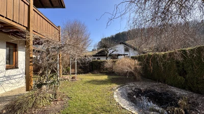 Suedwest-GartenmitWeiher