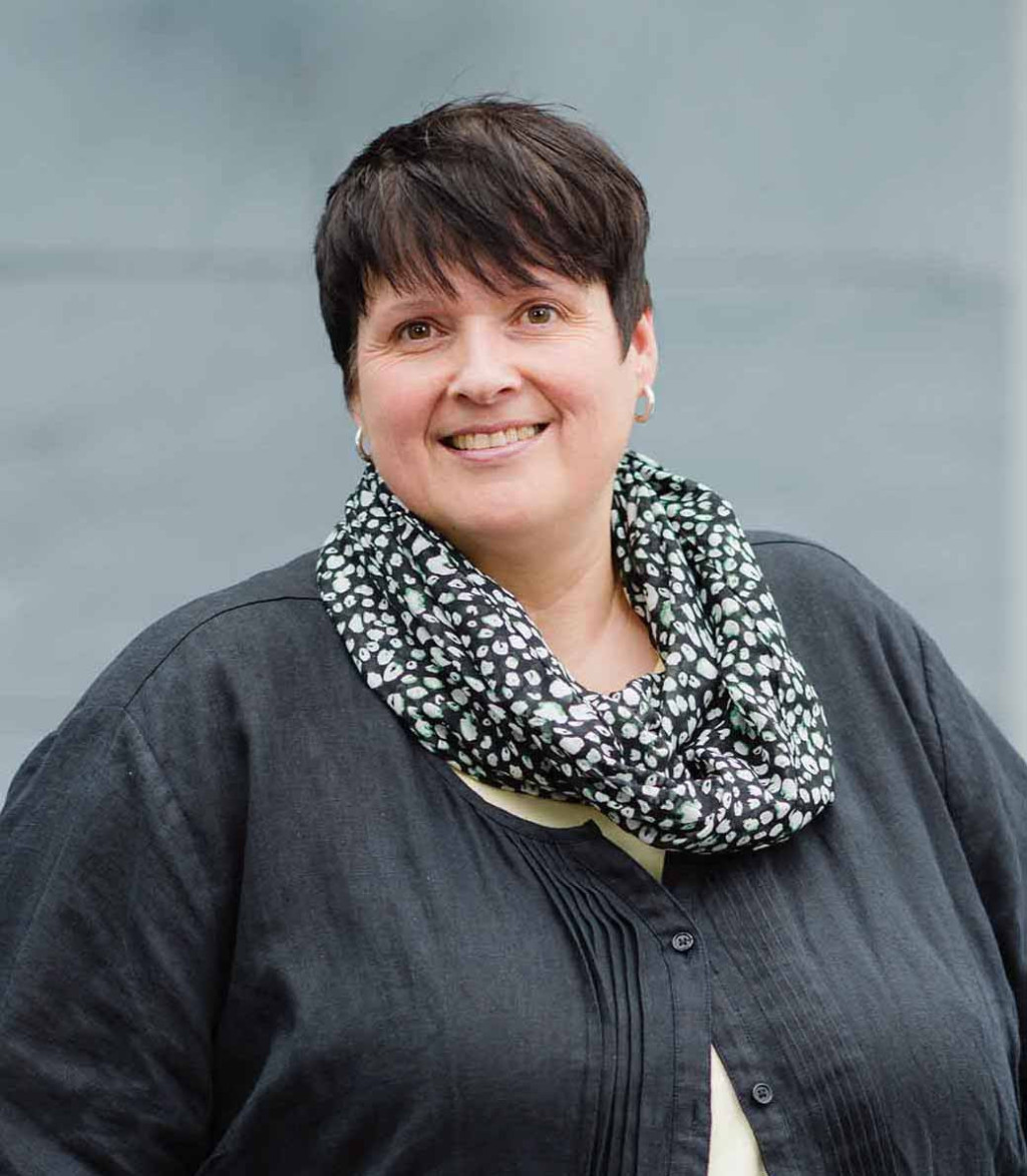 Elisabeth Geiger Immobilienwirtin (DIA) Immobilienmaklerin Maklerin Standort Bad Aibling.